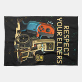 Respect Your Elders Gaming Control Retro Funny Theedoek (Horizontaal)