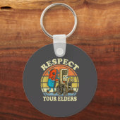 Respect Your Elders Retro Gaming Funny Controller  Sleutelhanger (Voorkant)