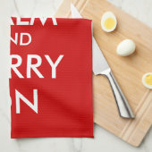 Restez calme et portez votre serviette de cuisine (Quart Plié)