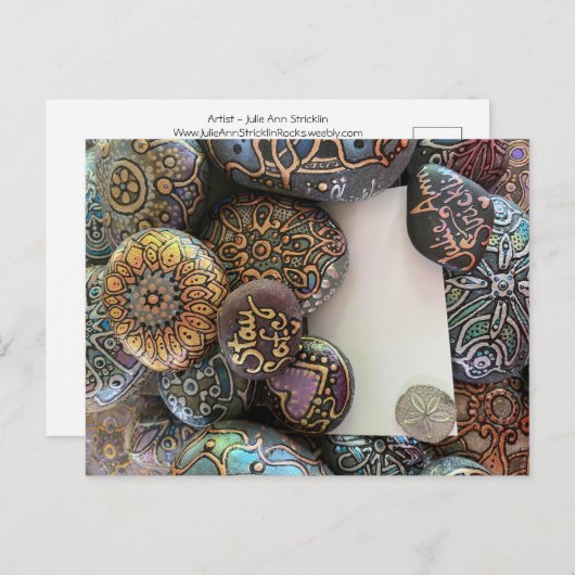 Restez en sécurité Carte postale par Julie Ann Str (Devant / Derrière)