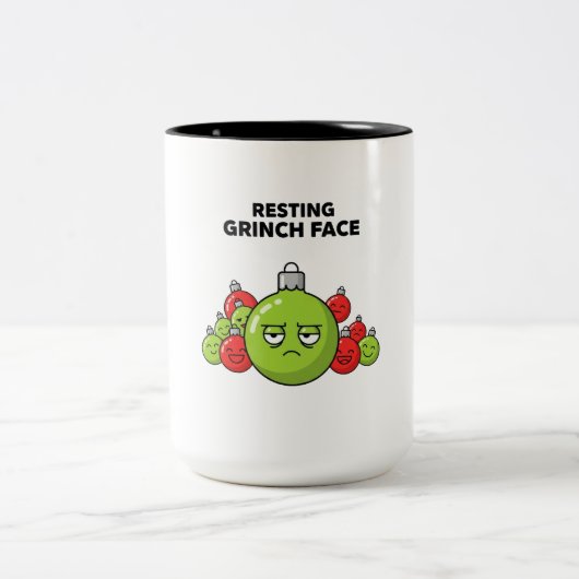 Resting Grinch Face Christmas Ornament Tweekleurige Koffiemok (Center)