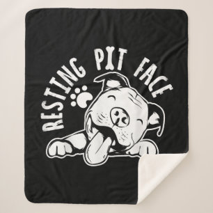Resting Pit Face Funny Dog Pitbull Meme Cloding Sherpa Deken