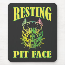 Resting Pit Face Muismat