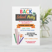 Retour Au Carnet De Fête À L'École Invitation À L' (Debout devant)