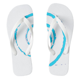 Retourner les tongs avec grande torsion bleue