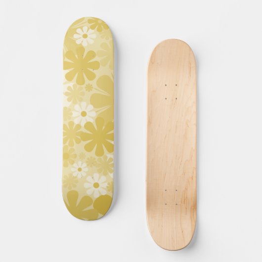 Retro 60s 70s Aesthetisch Floral Pattern in Mustar Skateboard (Voorkant)