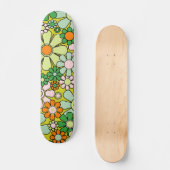 Retro 60s 70s Flowers Spring Green Floral Pattern Skateboard (Voorkant)