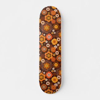 Retro 70s Groovy Floral patroon Skateboard