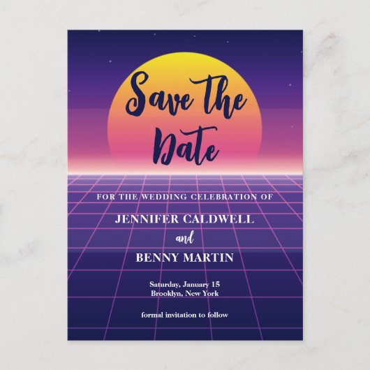 Retro 80er jaren Neon Paarse Synthwave Zonsonderga Aankondigingskaart (Voorkant)