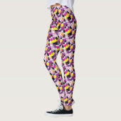 Retro 80's Aesthetic Leggings (Links)