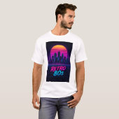 Retro 80s Synthwave Stadssilhouet T-Shirt (Voorkant volledig)