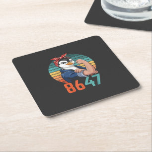 Retro 8647 is het 2028 nog anti Trump pinguïn Vierkante Kartonnen Onderzetter