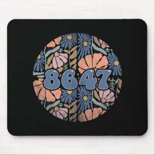Retro 8647 Subtle Anti Trump 86 47 Bloemen Muismat
