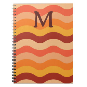 Retro abstracte golven oranje en geel Monogrammen Notitieboek