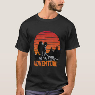 Retro Adventure Backpacker Enthusiast Mountain exp T-shirt