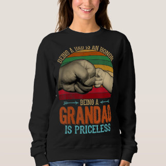 Retro als vader is een eer als grootvader P Trui