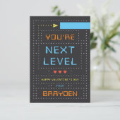 Retro Arcade Game Classroom Carte Saint-Valentin (Debout devant)