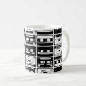 Retro audio tapes, ouderwets patroon. koffiemok (Voorkant rechts)