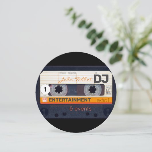 Retro Audiotape Cassette 80s DJ Visitekaartjes R2 Feestdagenkaart (Staand voorkant)
