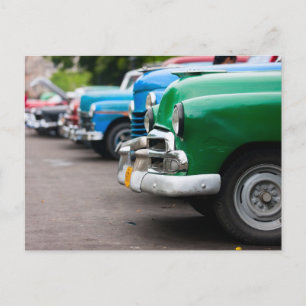 Retro-auto's op straat in Havana Briefkaart