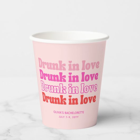 Retro Bachelorette Feestartikelen Drink in Liefde Papieren Bekers (Voorkant)