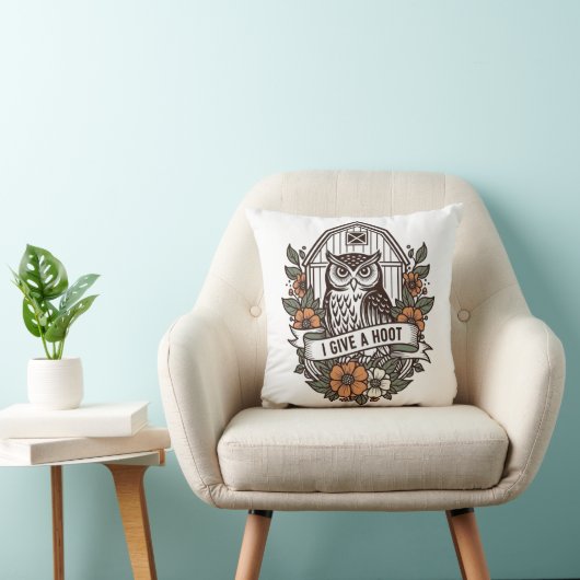 Retro barn owl 'I give a hoot' design Kussen (Stoel)