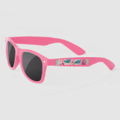 Retro Beach Girl avec lunettes de soleil florales (Gauche)