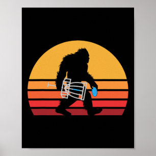 Retro Bigfoot Discgolf Eighties Sasquatch Disc Go Poster