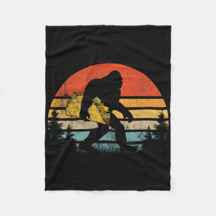 Retro Bigfoot met Taco Funny Cinco de Mayo SA Fleece Deken