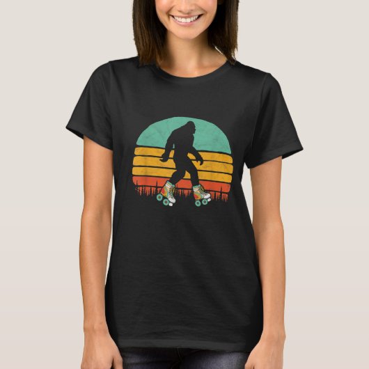 Retro Bigfoot Roller Skating Sasquatch 80s Skater T-shirt (Voorkant)