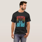 Retro Birthday Video Game 6 jaar oud gamerniveau T-shirt (Voorkant volledig)