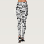 Retro Black en White Cassettebandjes Leggings (Achterkant)