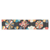 Retro Black Rainbow geometric Flowers Pattern  Korte Tafelloper (Horizontaal)