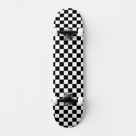 Retro Black/White Contrast Checkerboard Patroon Skateboard (Voorkant)