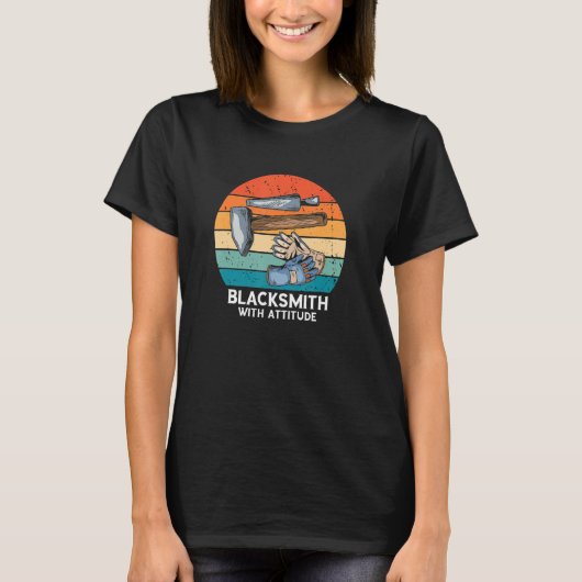 Retro Blacksmith met Attitude Forge Tools Blacksm T-shirt (Voorkant)