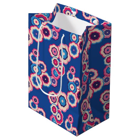Retro Blauw Bloemmotief Medium Cadeauzakje (Voorkant Gekanteld)