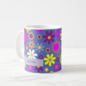 Retro Bloemen op Paarse gepersonaliseerde mok (Voorkant links)