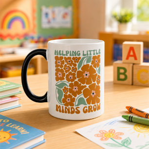 Retro Bloemendesign 'Kleine Geesten Helpen Groeien Magische Mok
