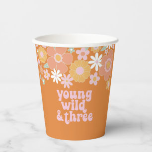 Retro Bloemige Young Wild Drie Verjaardag Papieren Bekers