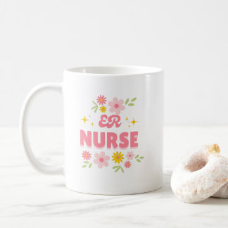 Retro bloemstuk cadeau voor verpleegkundigen op d koffiemok