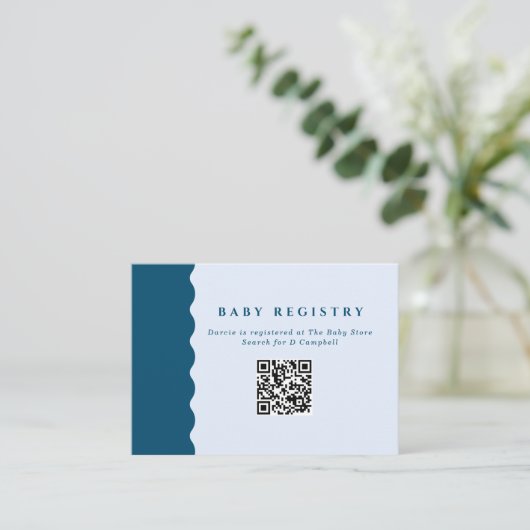 Retro Blue Wavy Baby Registry QR Code Informatiekaartje (Staand voorkant)