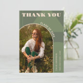 Retro boog Sage Groen 2 foto Afstuderen Bedankkaart (Staand voorkant)