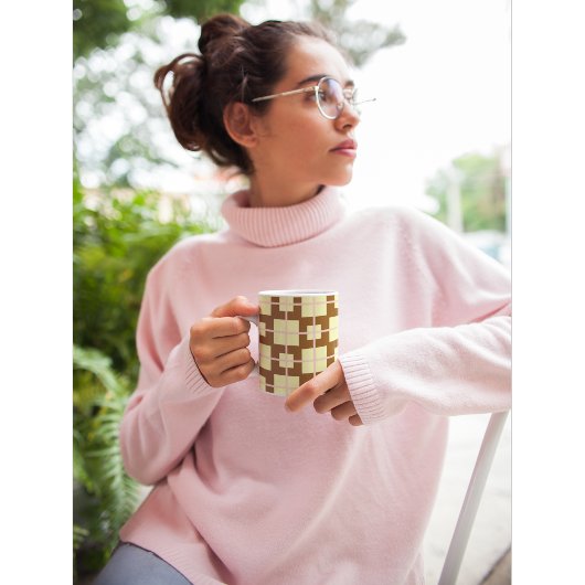 Retro Brown | Cream Checker Pattern Coffee Mug Koffiemok