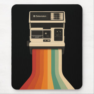 Retro camera met regenboogprint muismat
