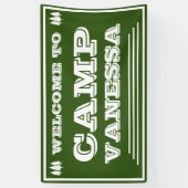 Retro Camp Bach Gepersonaliseerde Forest Green Wel Spandoek (Verticaal)