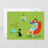 Rétro carte postale de femme de lecture (Devant / Derrière)