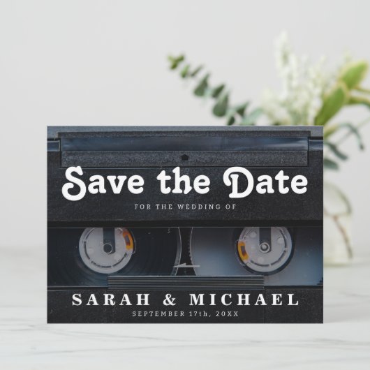 Retro Cassette 80s Wedding sparen de Datum Save The Date (Staand voorkant)