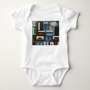 Retro Cassettes: Blauwe achtergrond . Romper