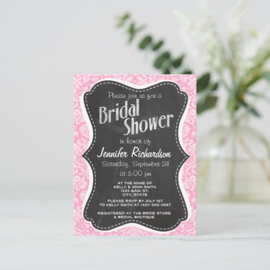 Retro Chalkboard Carnroze Damask Patroon Uitnodiging Briefkaart (Staand voorkant)