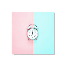 Retro charm lichtblauwe wekker op Roze & Blauwgroe